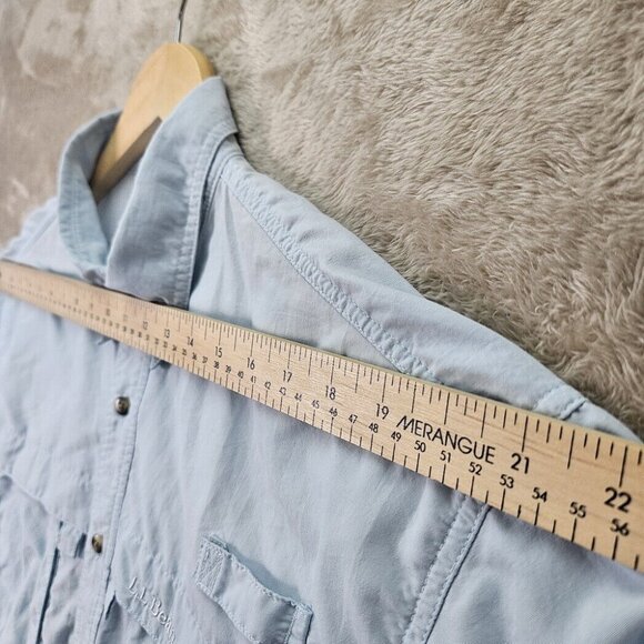 LL Bean Vented Shirt Button-Down Men's Size L Blue Pockets Fishing Short Sleeve - Picture 5 of 10